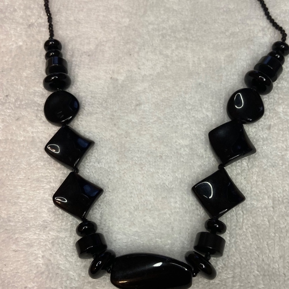 Necklace - Picture 2 of 5